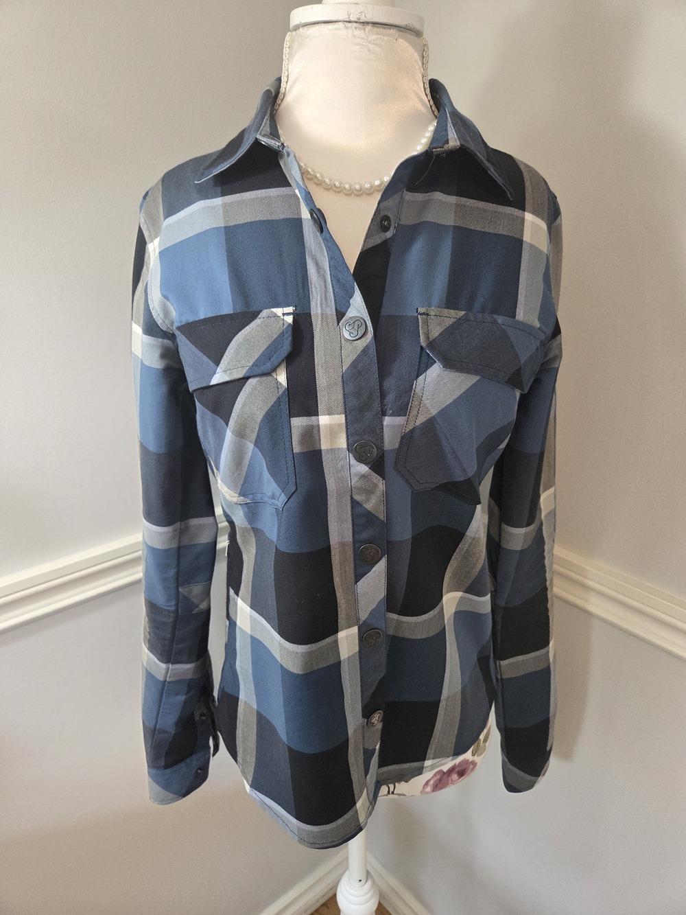 S Sombrio Button Up Bike Shirt
